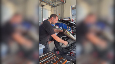 Instalación Oversuspension en BMW S 1000 RR